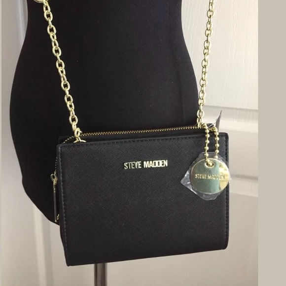 steve madden wallet on a string